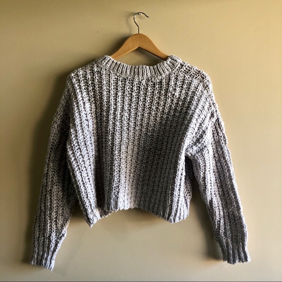 FOREVER 21 Grey Knit Sweater Size Small - Picture 5 of 5
